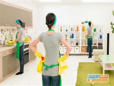 续富家政 开启创业之门，一年赚取丰厚回报